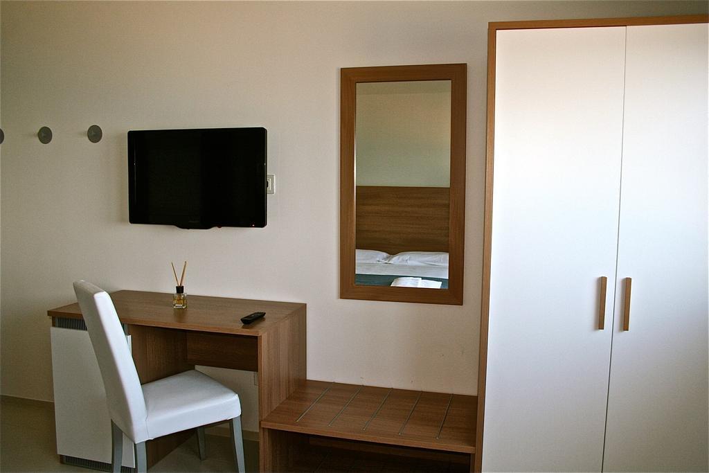 Hotel Baia Marina Cupra Marittima Quarto foto